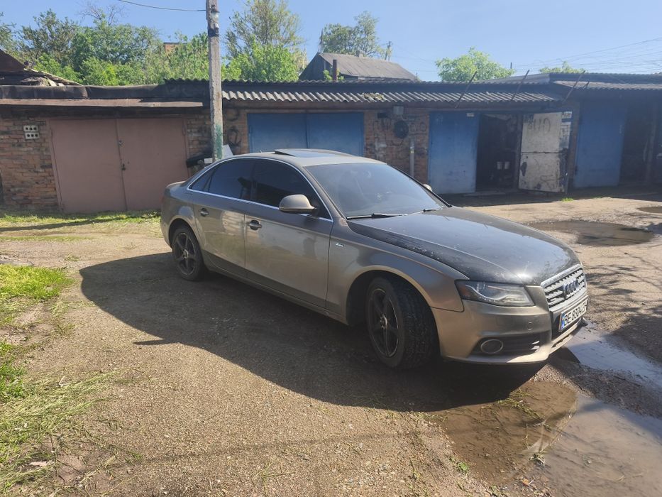 Ауди А4 б8 2.0 TFSI