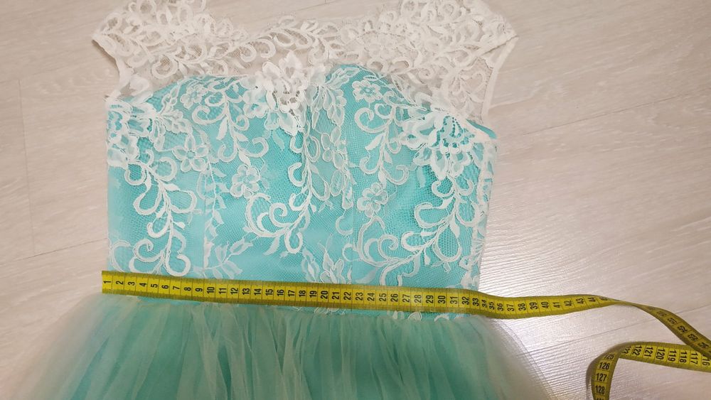 Випускне плаття.