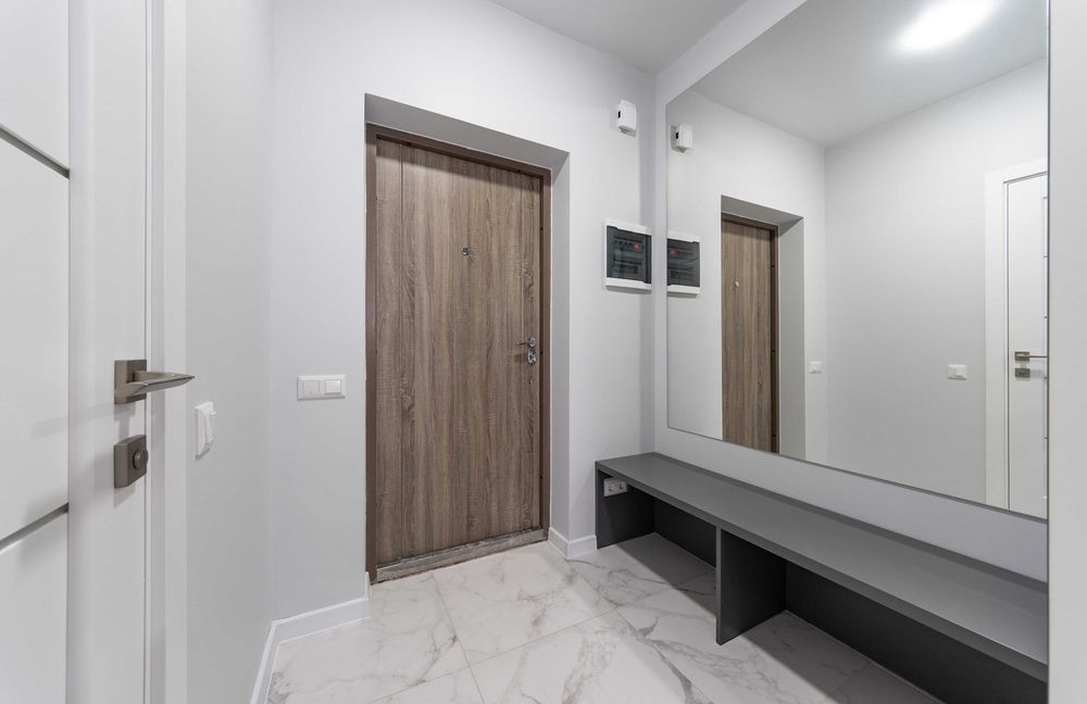 Бажана, 17 - 5хв. від метро - стильна студія у будинку з Укриттям!