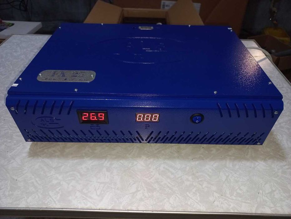 ИБП ФОРТ FX25 (24/220V) для Дома, Дачи (Инвертор) на 1700Вт