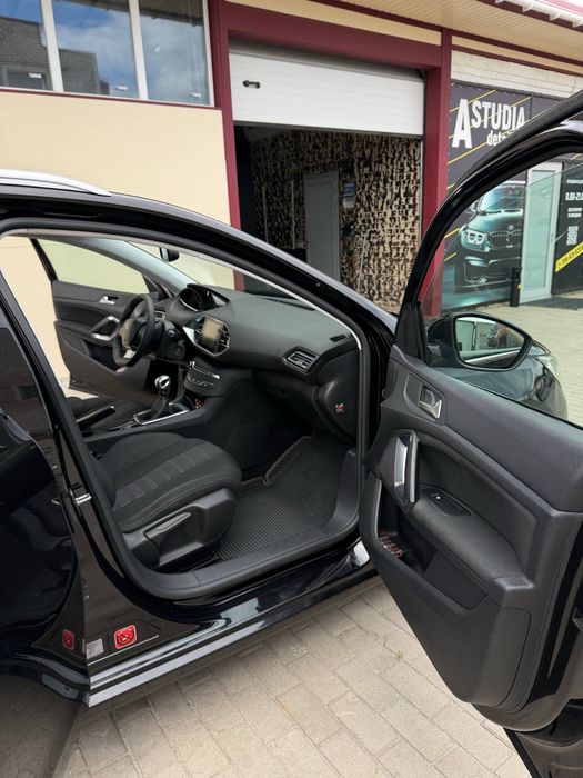 Peugeot 308 T9 2015