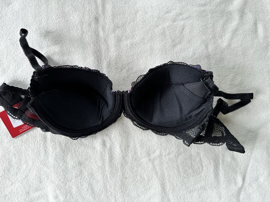 Biustonosz Aretuza r. 65C,65D (122)