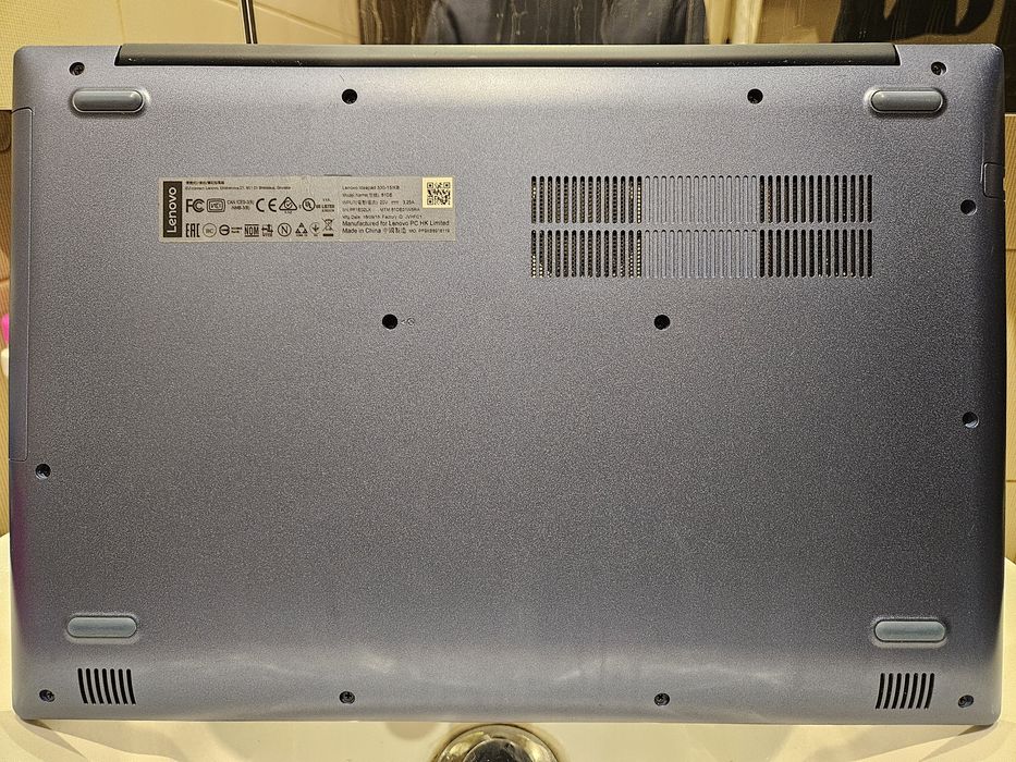 15.6 i5-8250u mx150 2gb ssd256 8gb ram