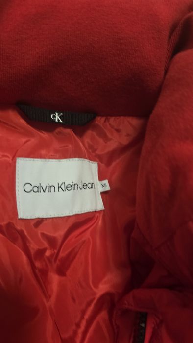 Куртка жіноча Calvin Klein