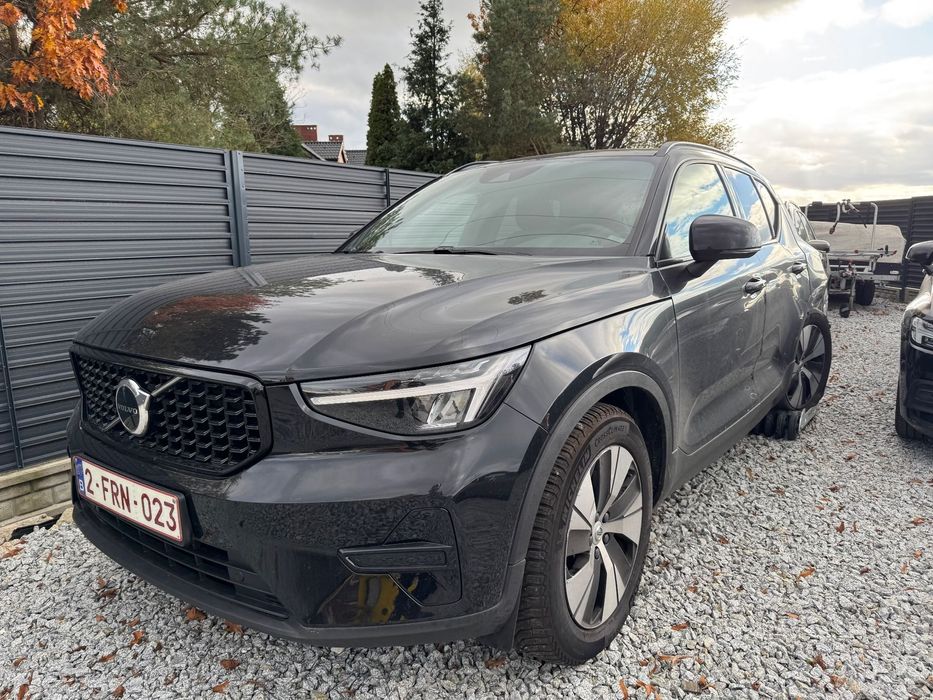 Volvo XC 40 2023r*Skóra*Nawigacja*Pełen serwis*