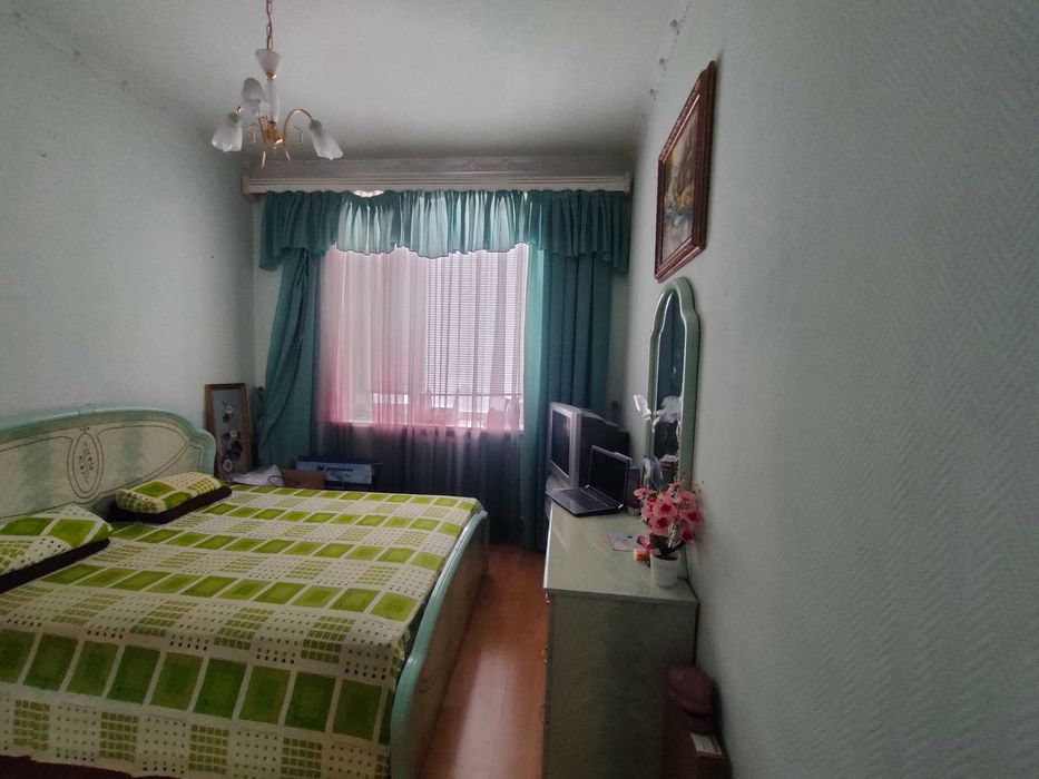 Продам 4кк в Котеджному будинку з гаражем