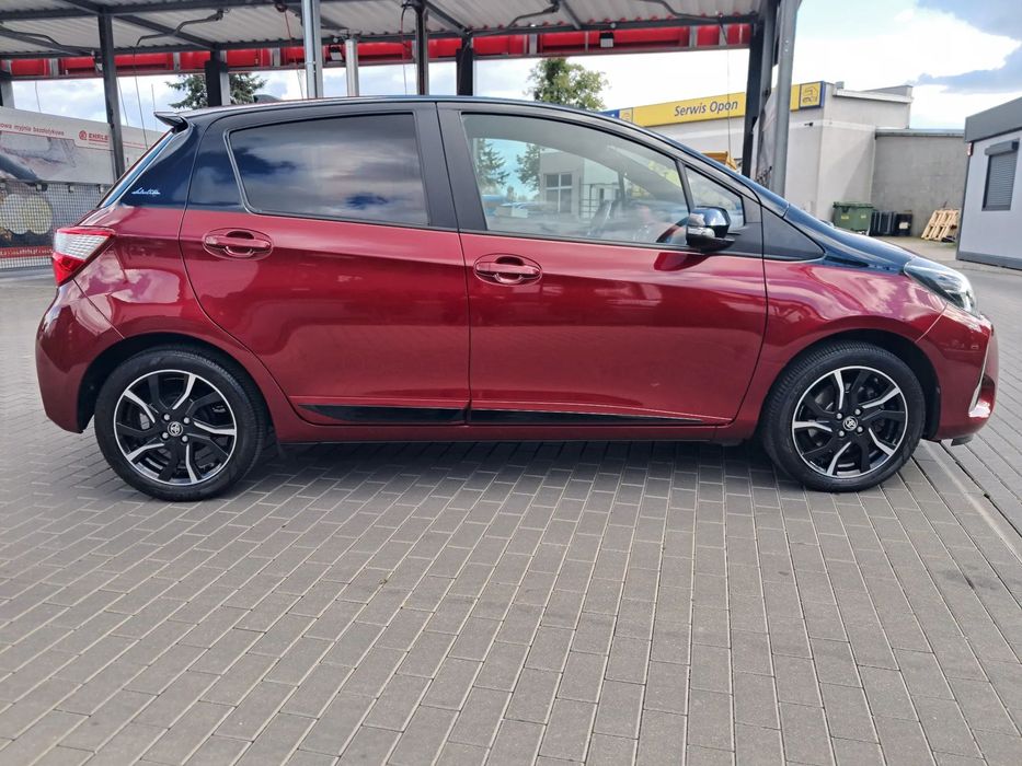 Toyota Yaris 1.5benzyna Selection Salon Polska