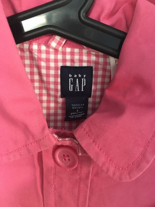 Płaszczyk Gap dla małej damy