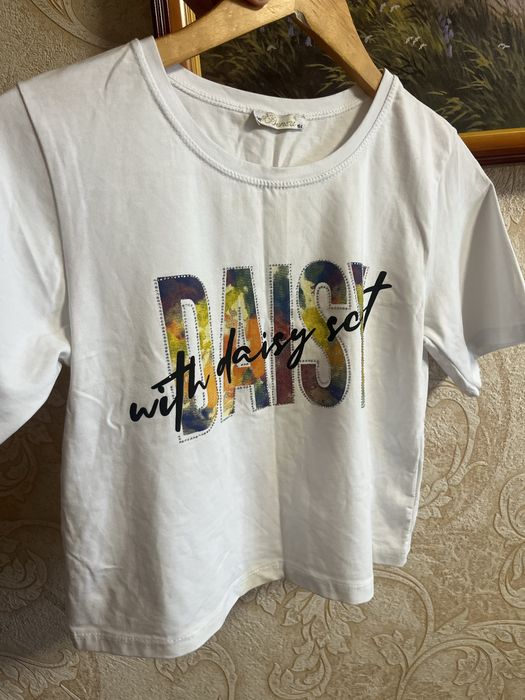 ЛОТ жіночого одягу