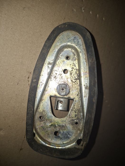 Oryginal oprawa lampa obrysowka jelcz ,autosan itp