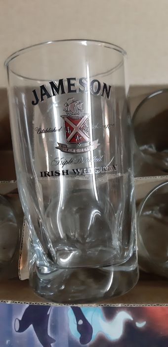 Conjunto de 6 copos novos de whiski