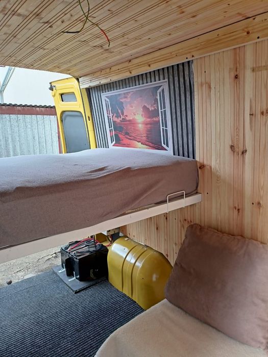 Sprzedam busa przerobionego na camper