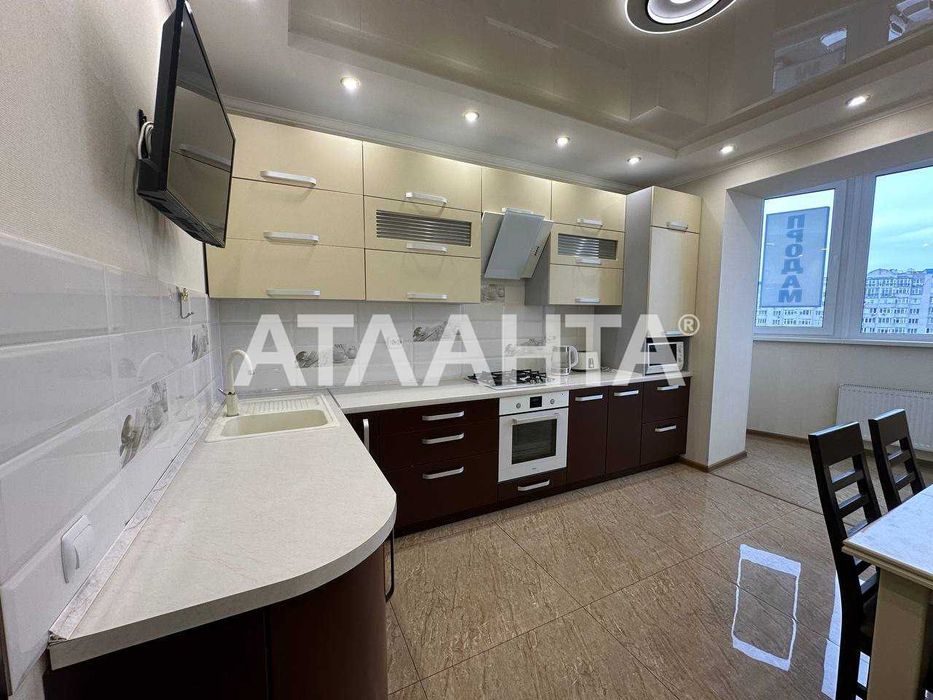 Продаж 3к трикімнатної квартири. Поділля. Новобудова АГВ. Ремонт.