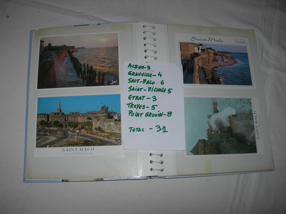 Coleção de postais.