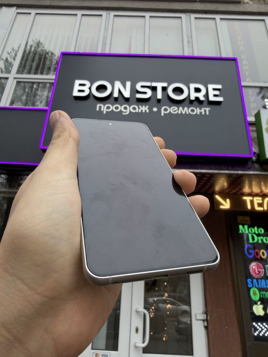 Samsung s21 fe 128gb.