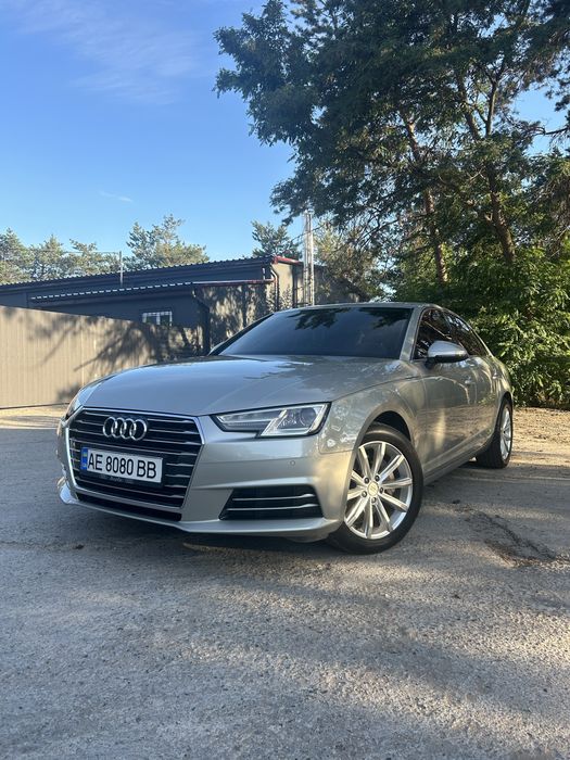 Продам Audi A4 B9