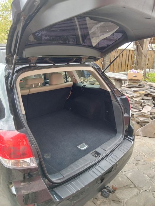 Продам  Subaru Outback 2010