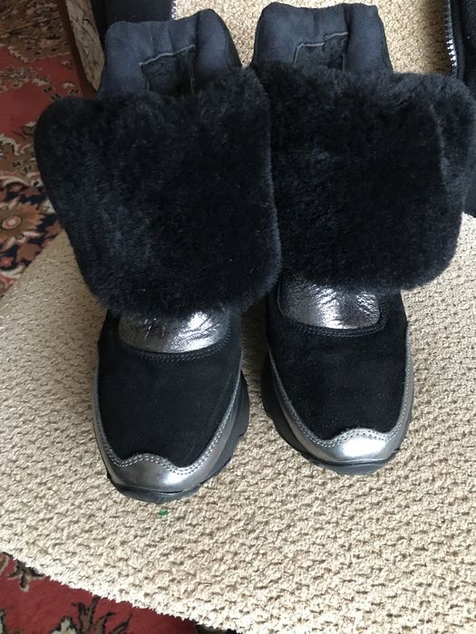 Продам зимние ботинки