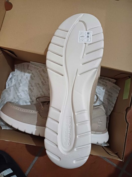 Мокасини жін. Skechers, 42 розмір