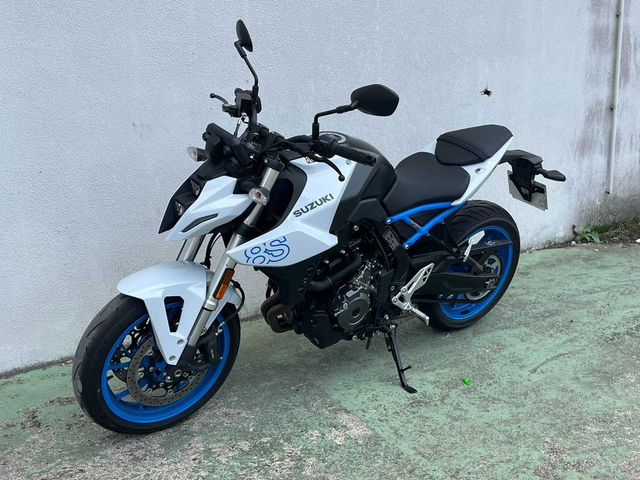 Suzuki GSX-8S (5.080 km) – Como Nova
