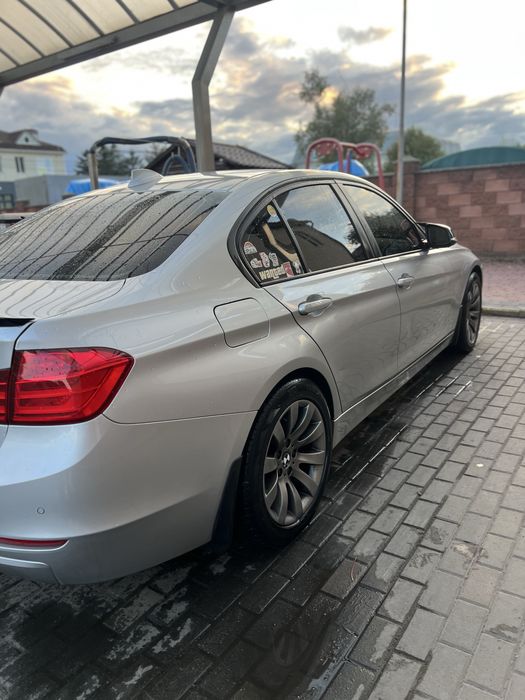 Бмв ф30 328і хdrive