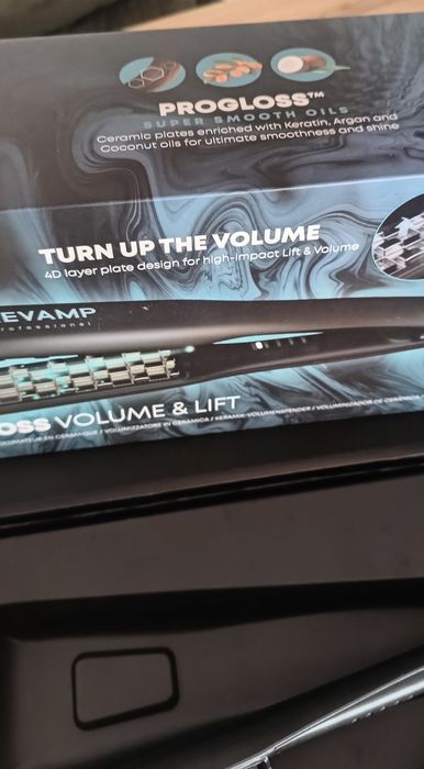 Karbownica REVAMP Progloss Volume&Lift