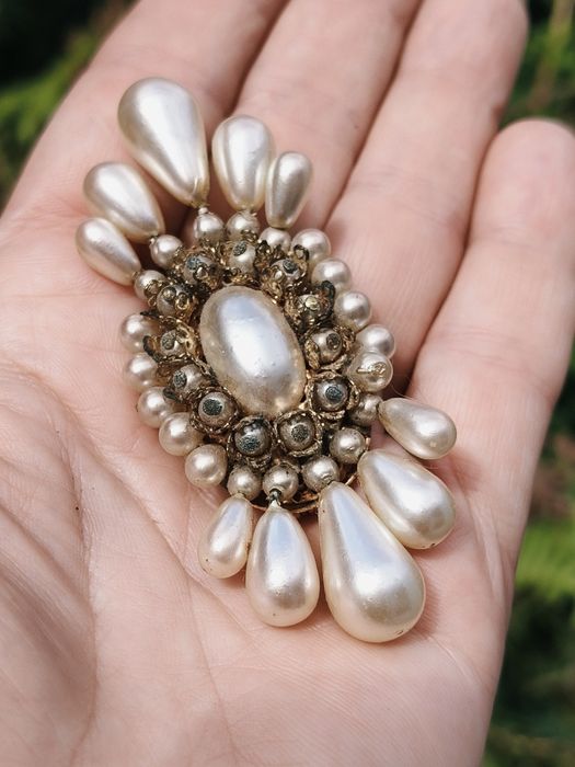 Жемчуг искусственный Брошь жемчужная Бижутерия старинная