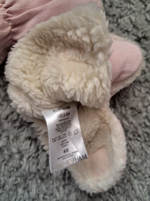 Piękne różowe ciepłe futerko 62 68 rękawiczki hm h&m