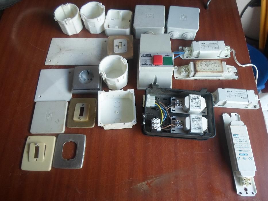 lote de material electrico
