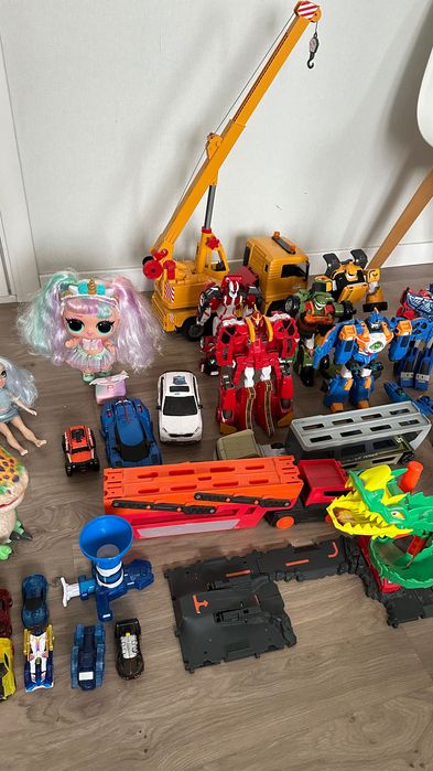 Тоботи, лялька лол, кран, трек хот Вілс, скрітчери, в ідеальному стані