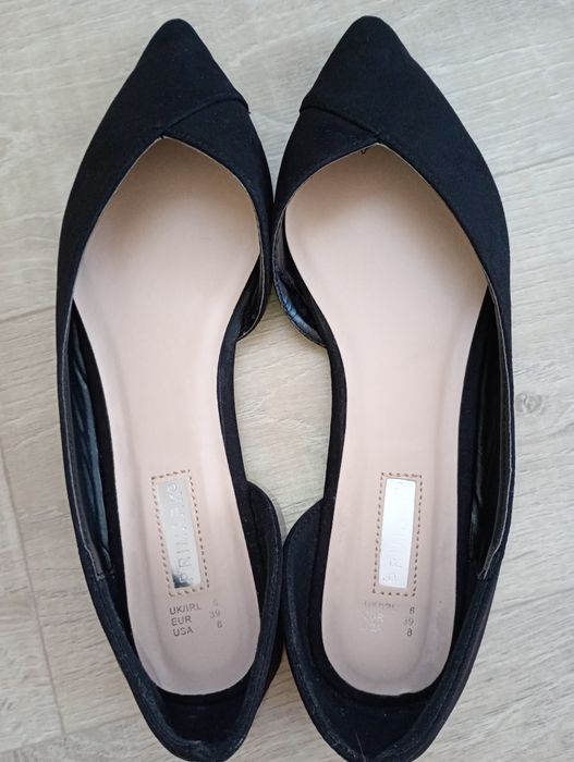 Продам туфлі жіночі балетки