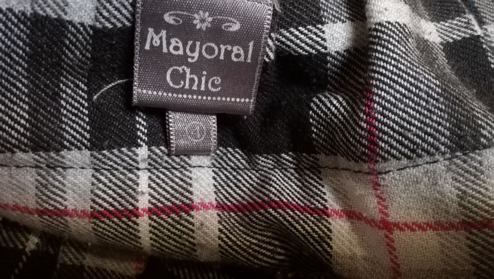 Roupa de menina 3/4 anos