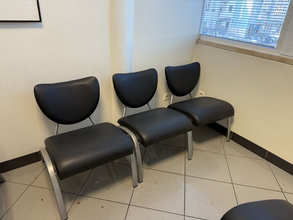 Cadeiras de sala espera