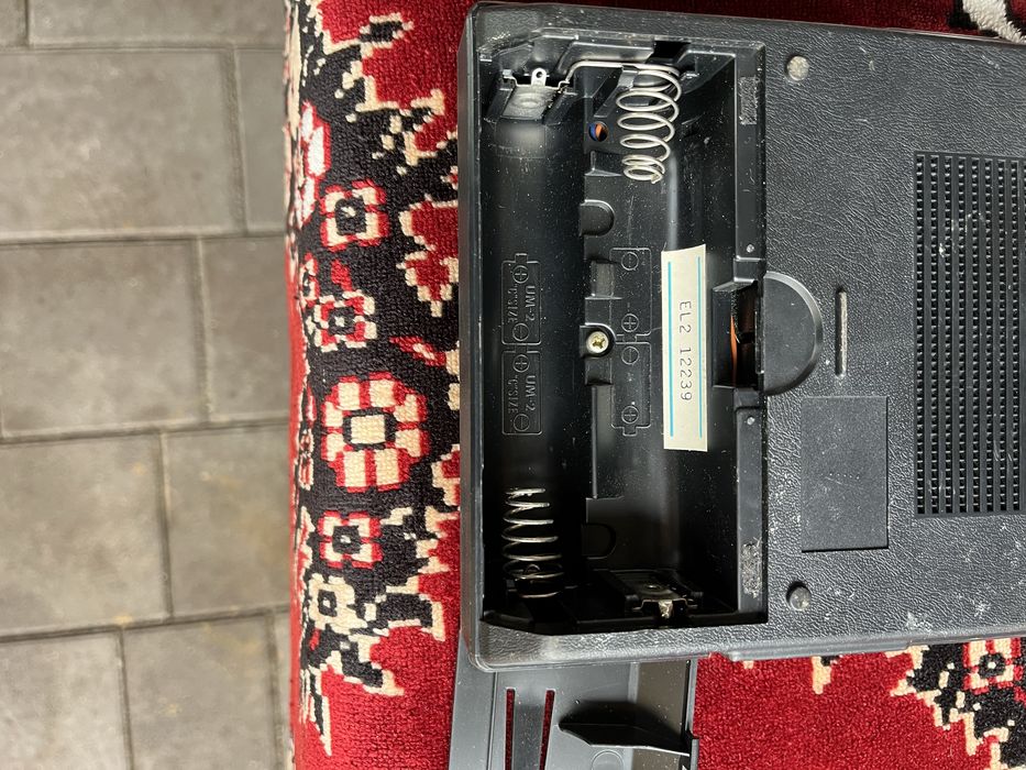 Продам Panasonic RQ-2739