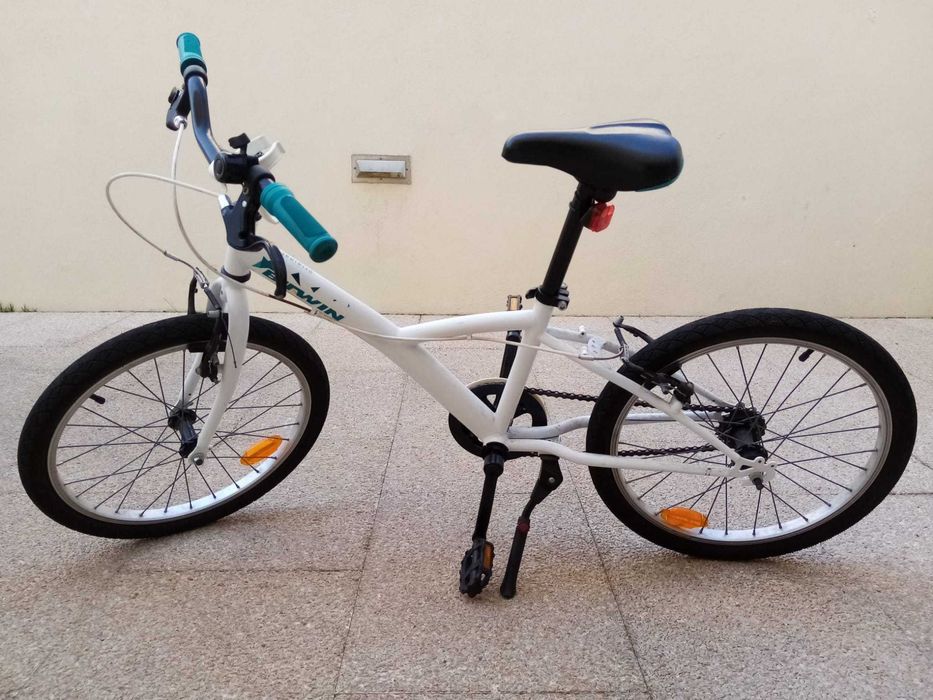 Bicicleta sem mudanças criança