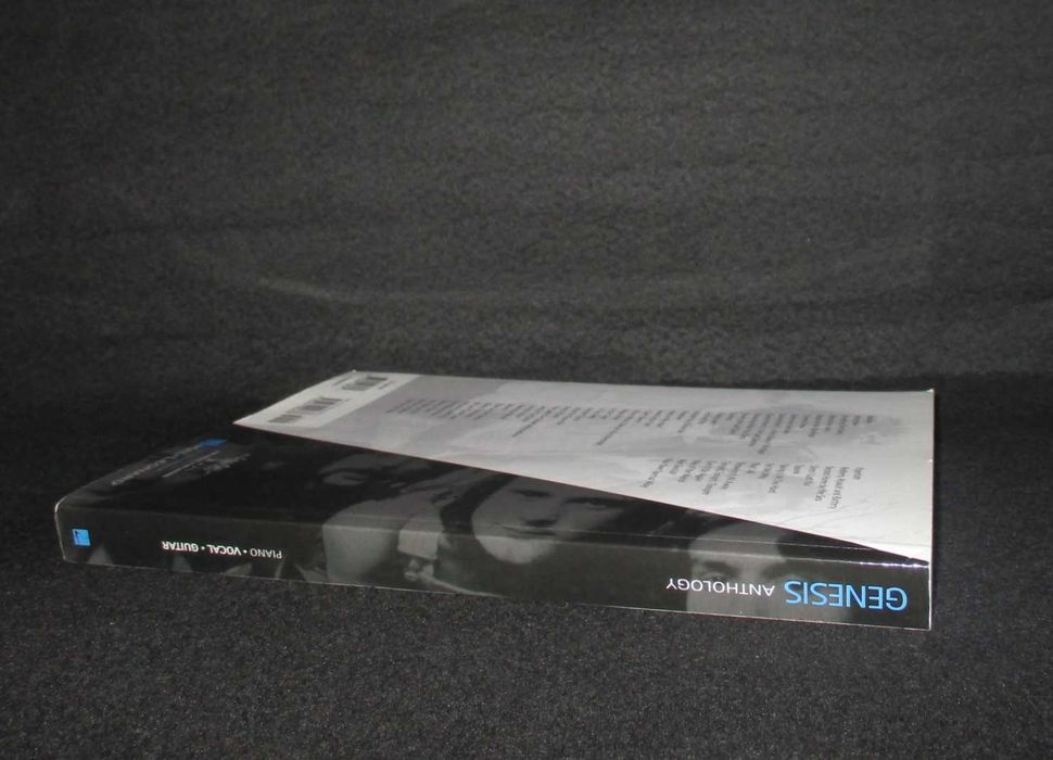 Livro Genesis Anthology Piano Vocal Guitar