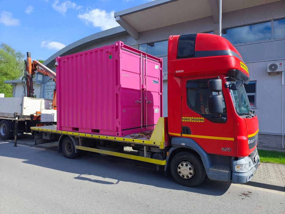 Samochód cięzarowy "laweta" DAF LF 45