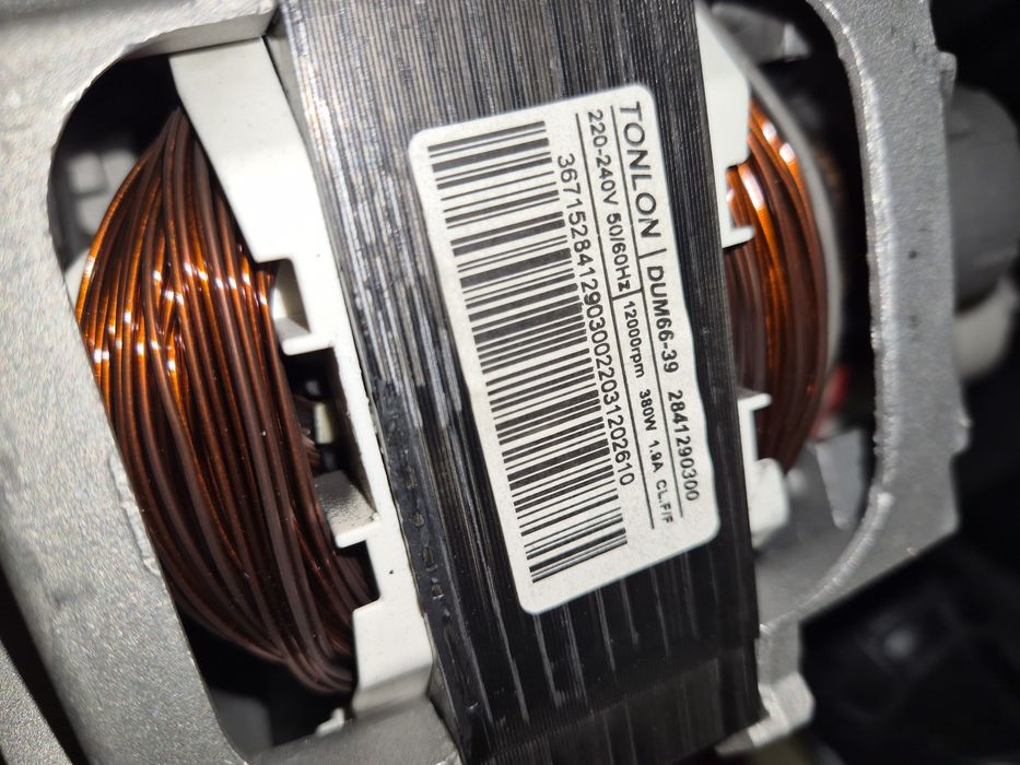 Silnik pralki Beko WUE 6511 XWW i inne części