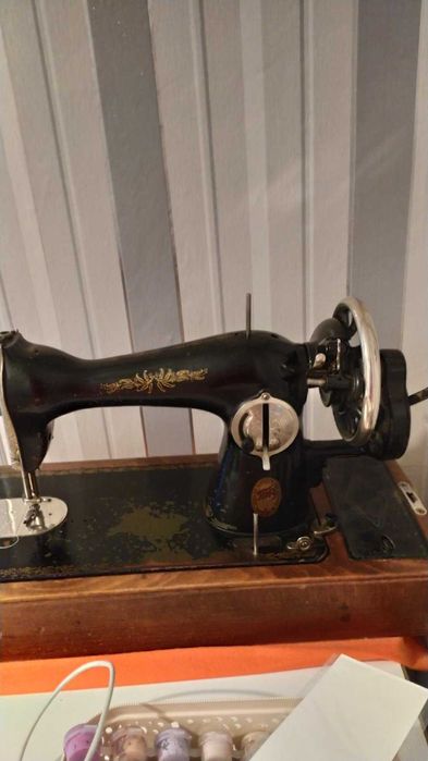 Швейна машина ручна  "Подолка"