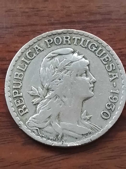 Moeda de 1 escudo de 1930, em alpaca