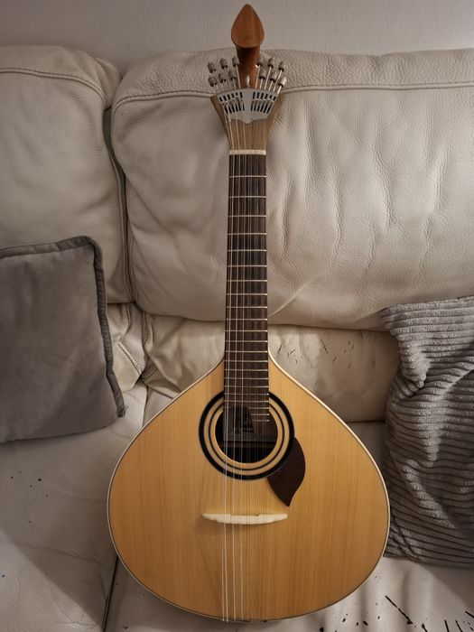 Guitarra Portuguesa - Olimpio Medina
