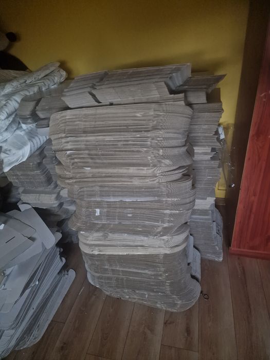 Pudełka pudła kartonowe składane cena hurtowa