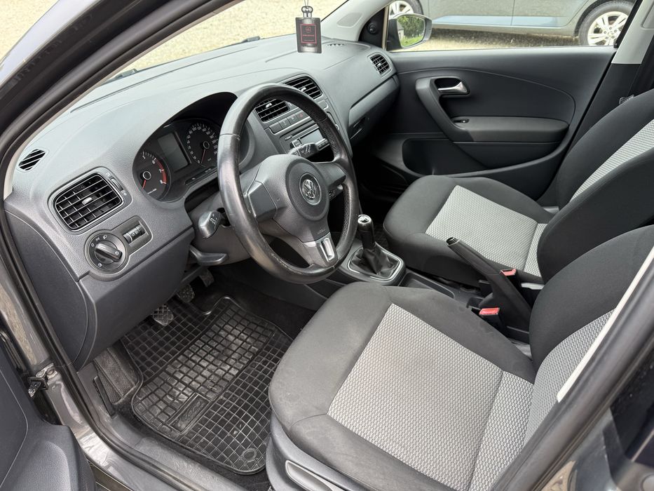 Volkswagen Polo 1.2 69KM 2011 rok