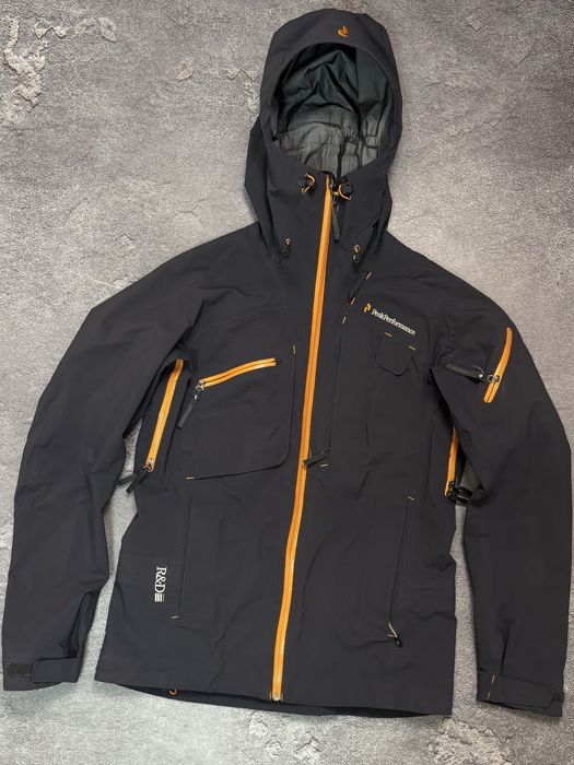 Жіноча гірськолижна куртка peak performance r&d gore-tex