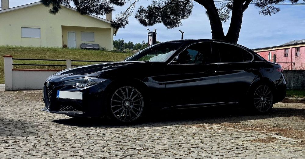 Alfa Romeu Giulia 2.2 Super