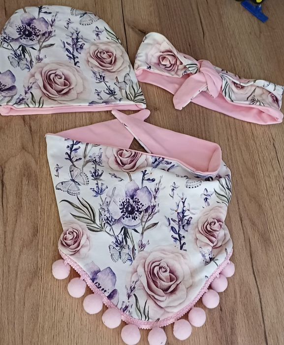 Komplety dziewczęce  wyprzedaz