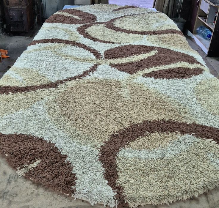 Продается ковер.