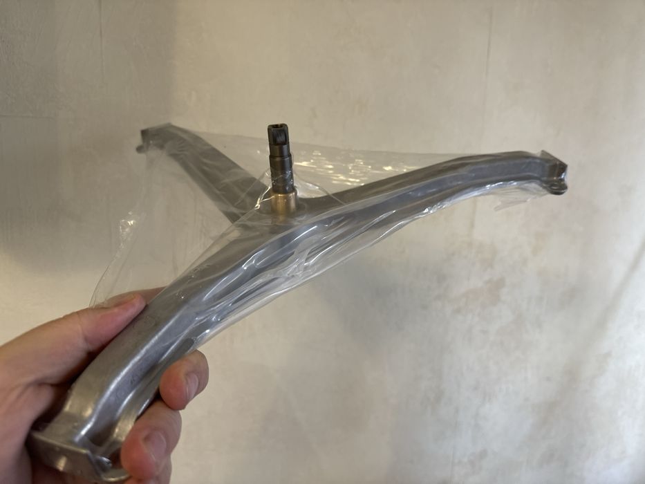 Крестовина Индезит/Аристон 202/203