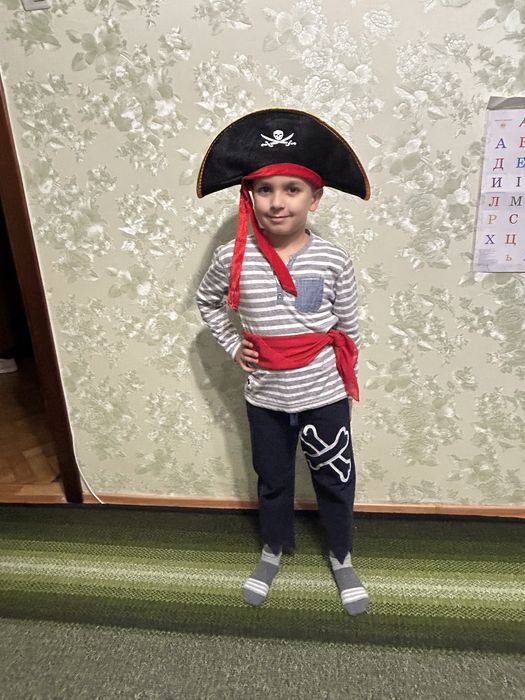 Костюм пирата детский, карнавальный костюм.