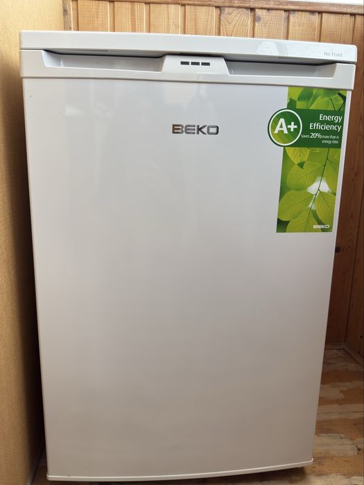 Морозильна камера beko